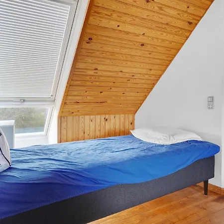 Hébergement de vacances 4 Bedroom Awesome In Glesborg